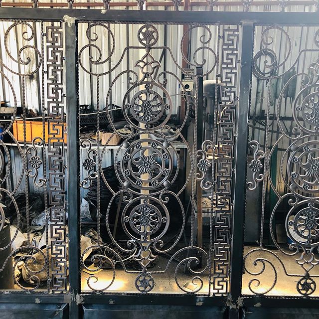 თუჯის ჭედური მოდელები